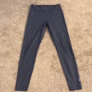 Pink by Victoria’s Secret gray leggings, size S